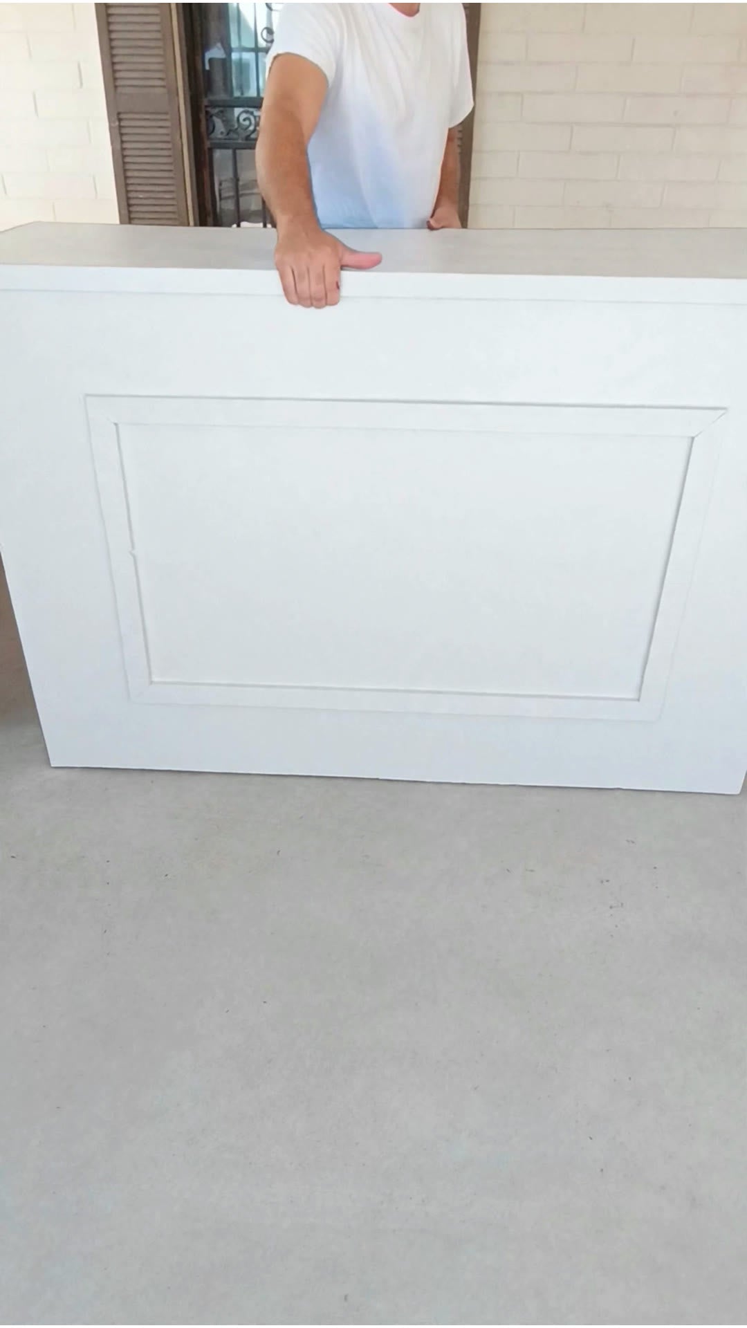 Portable bar fully assembled